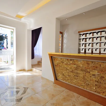 Fuda Hotell 4*